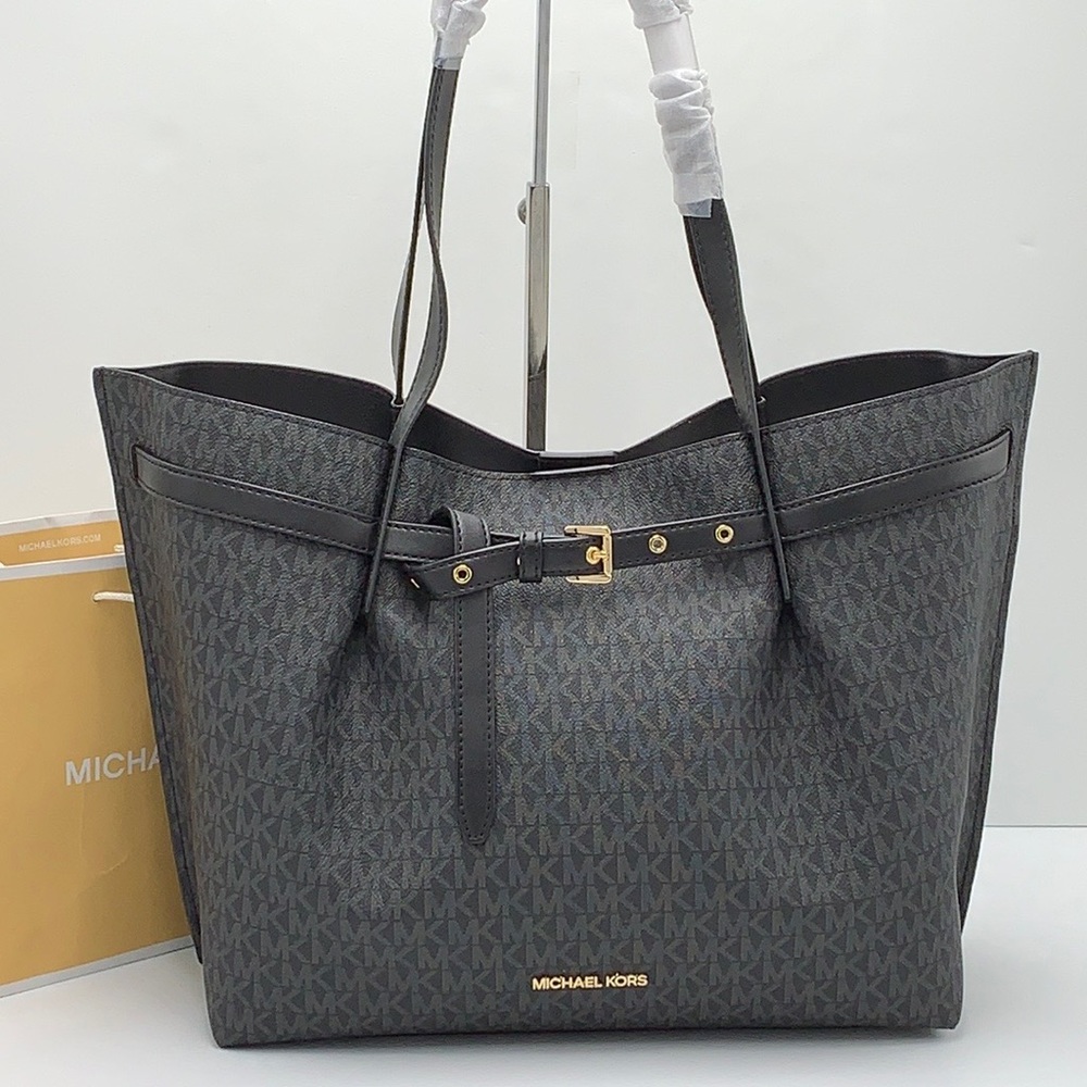 MICHAEL KORS
Emilia Large Logo Tote Shoulder Bag
COLOR Black Signature 
NWT - Picture 13 of 16